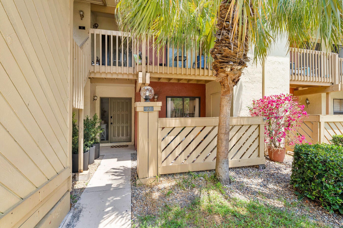 Properties 13095 BELHAVEN Court 6
