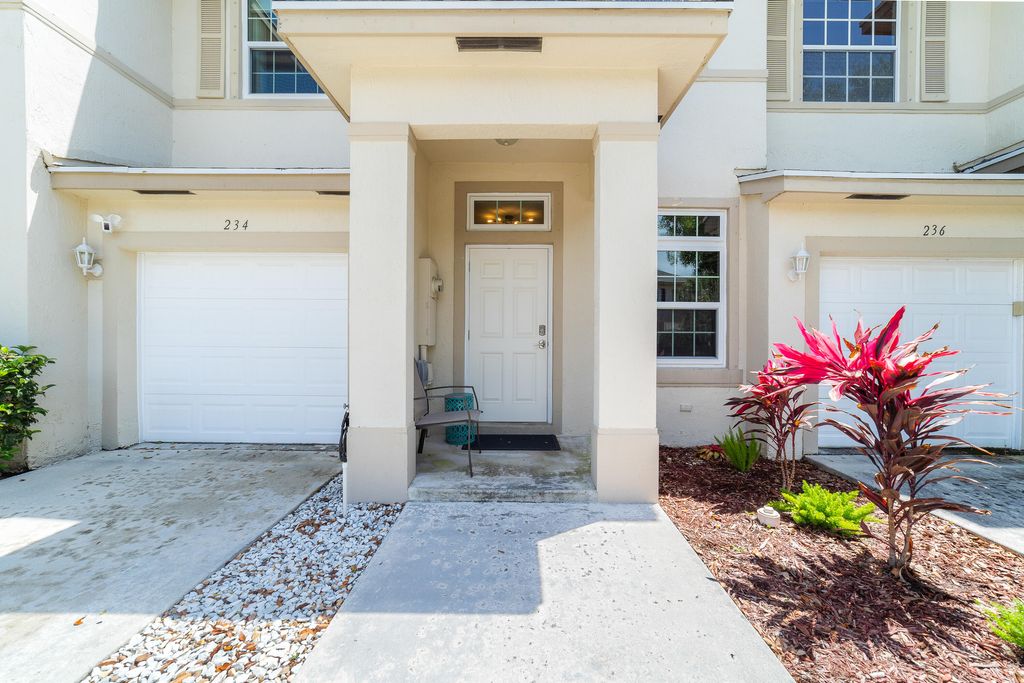 Photo of 234 Birch Street, Boynton Beach, FL 33426 (MLS # R11077445)