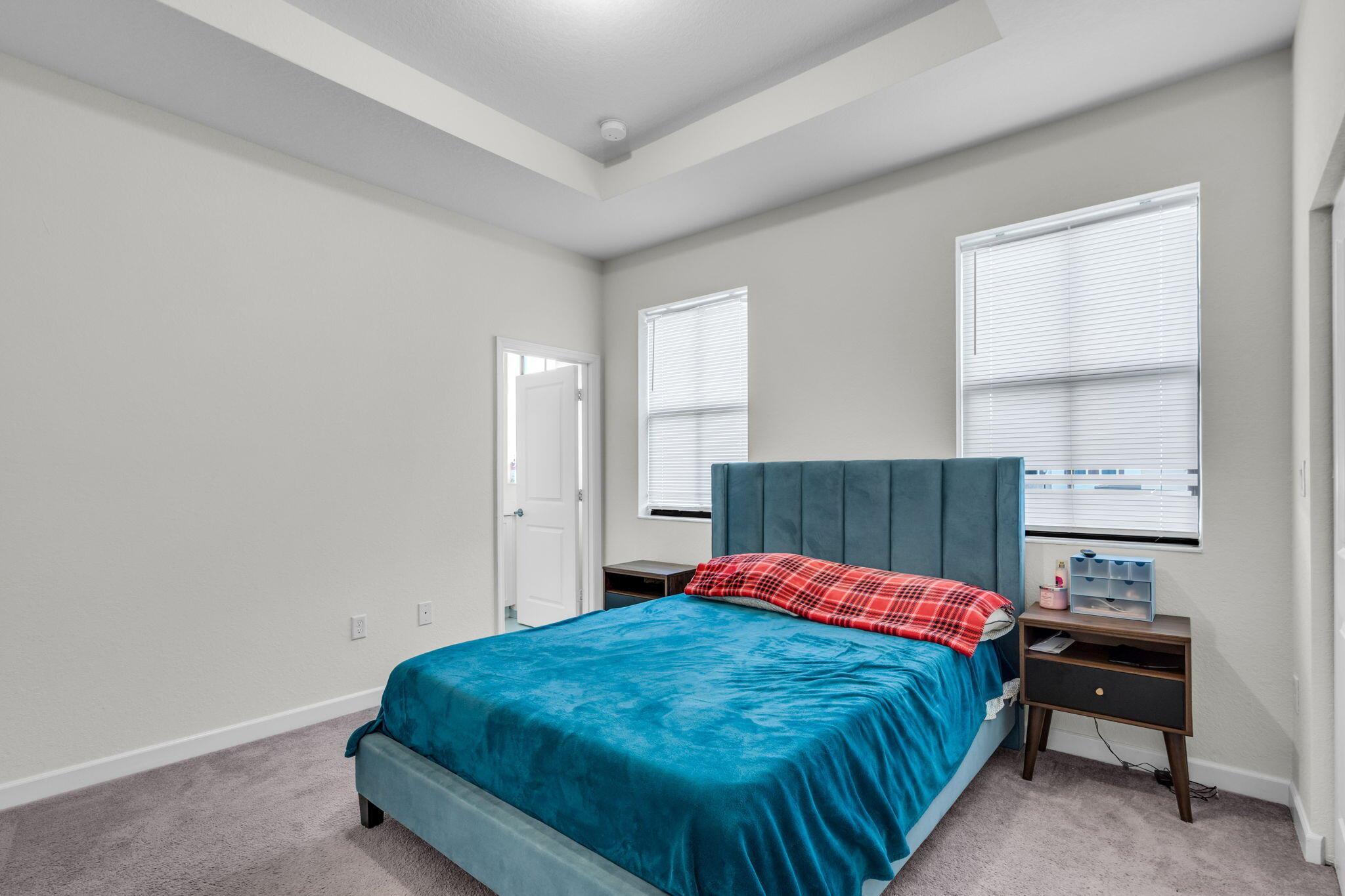 AQUABELLA NORTH REPLAT - Residential Lease