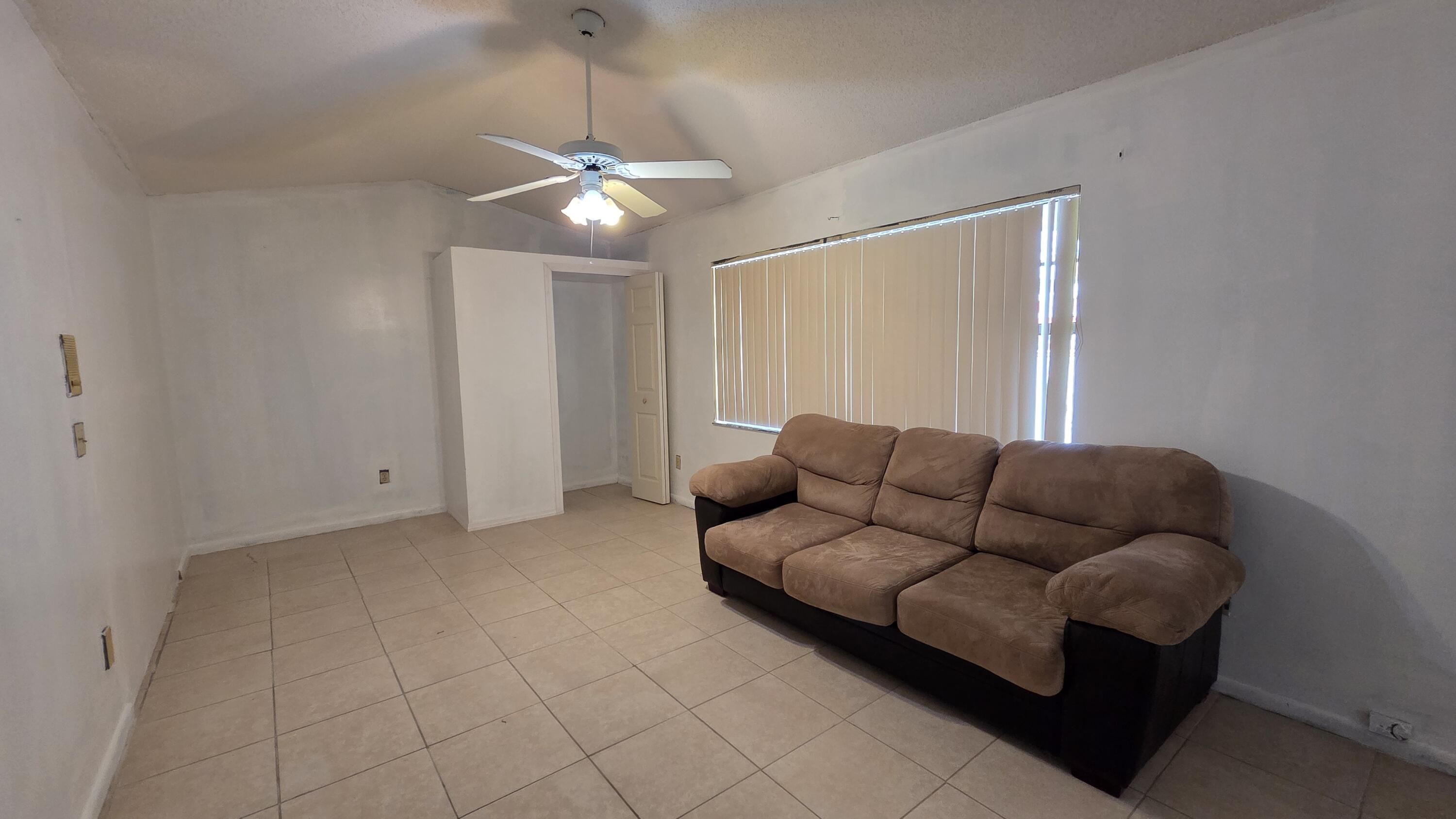 Port St Lucie Sec 30 - Residential Lease