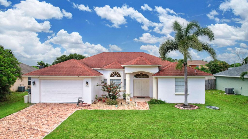 Photo of 3462 SW Princeton Street, Port Saint Lucie, FL 34953 (MLS # R11010335)