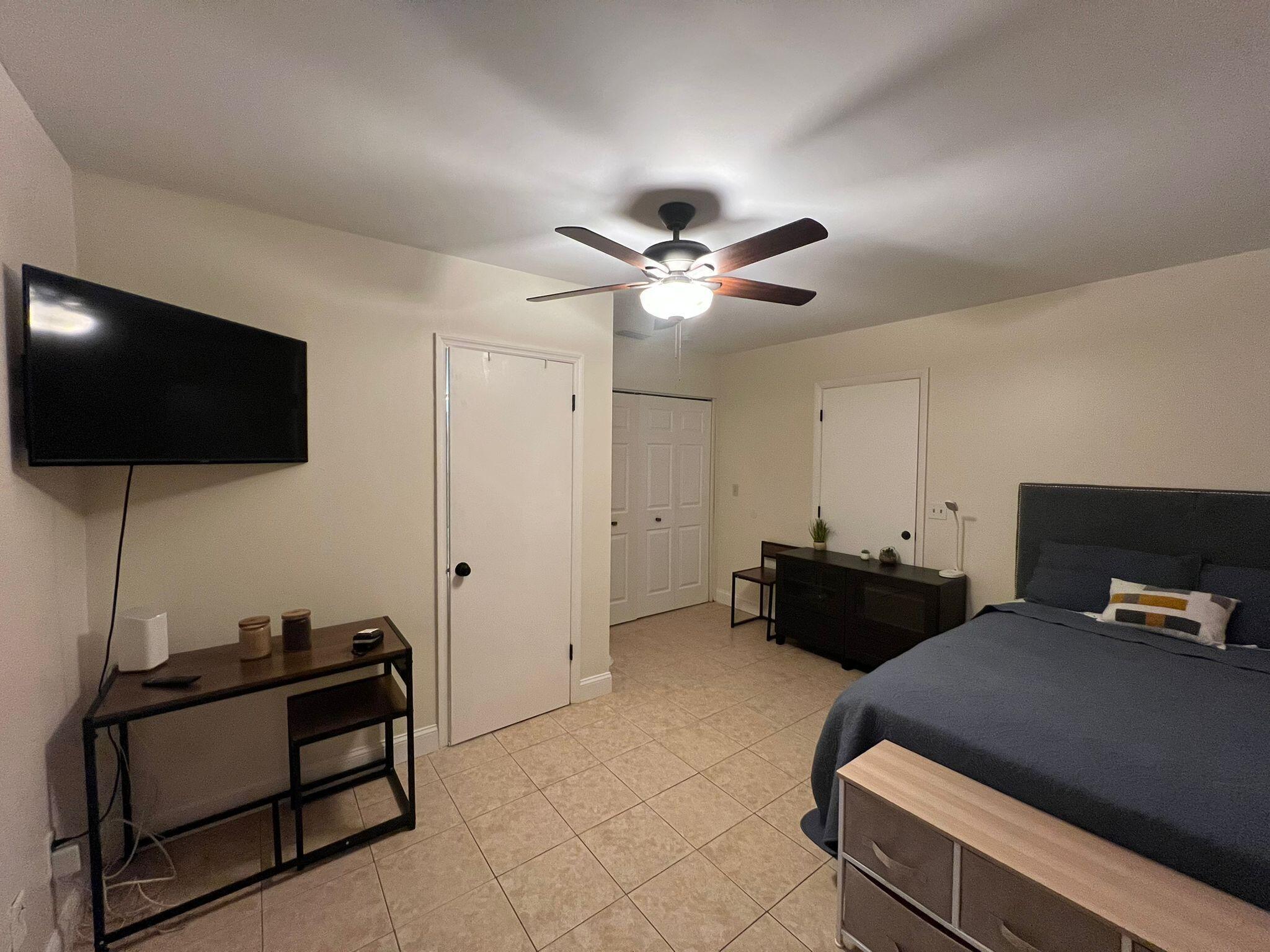 CANNONGATE 1 - Residential Lease