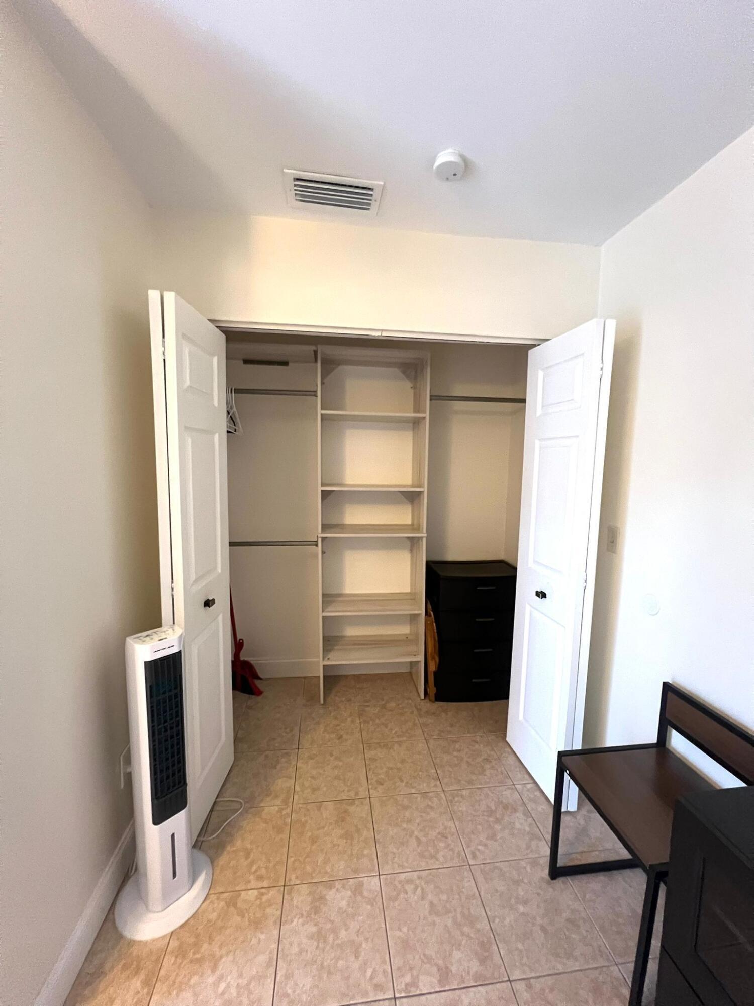 CANNONGATE 1 - Residential Lease