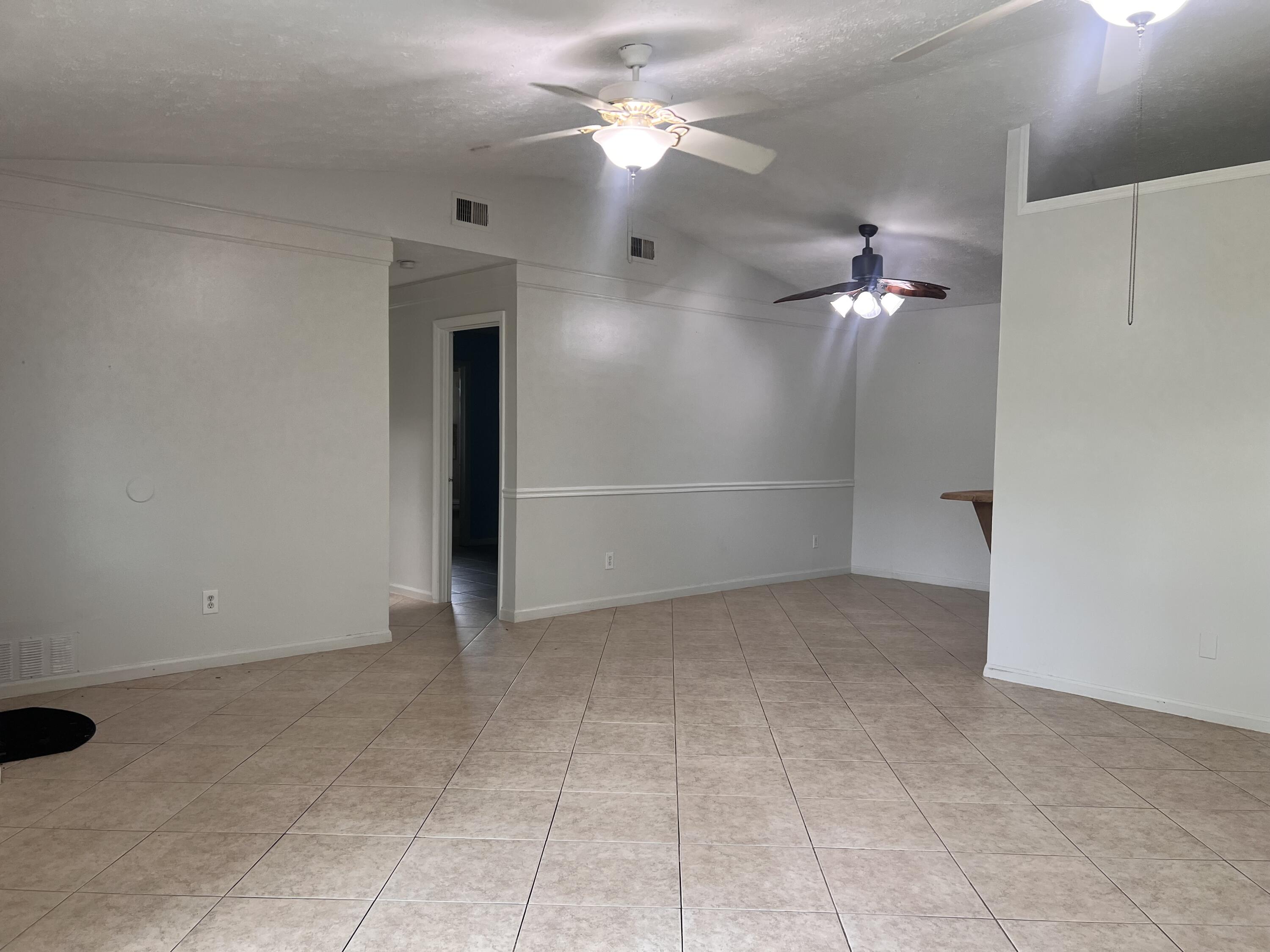 PORT ST LUCIE SECTION 13 - Residential Lease