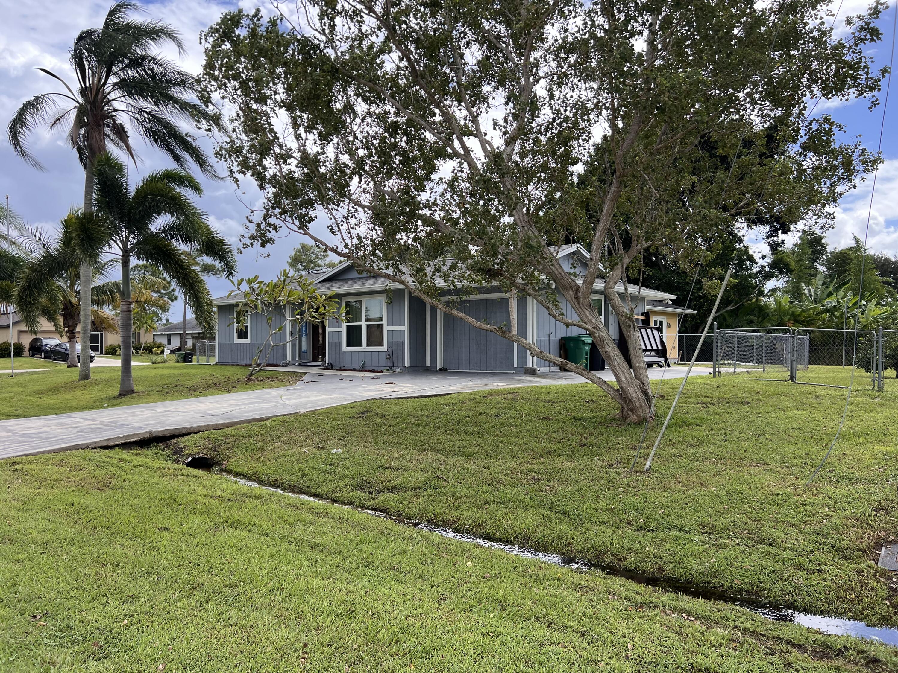 PORT ST LUCIE SECTION 13 - Residential Lease