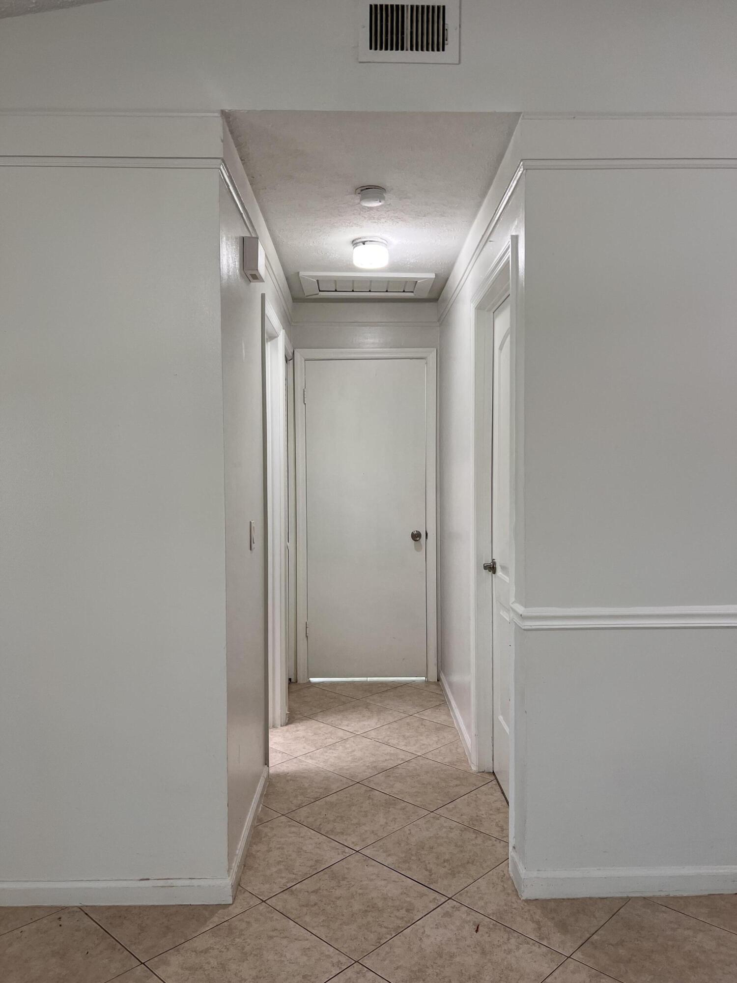 PORT ST LUCIE SECTION 13 - Residential Lease