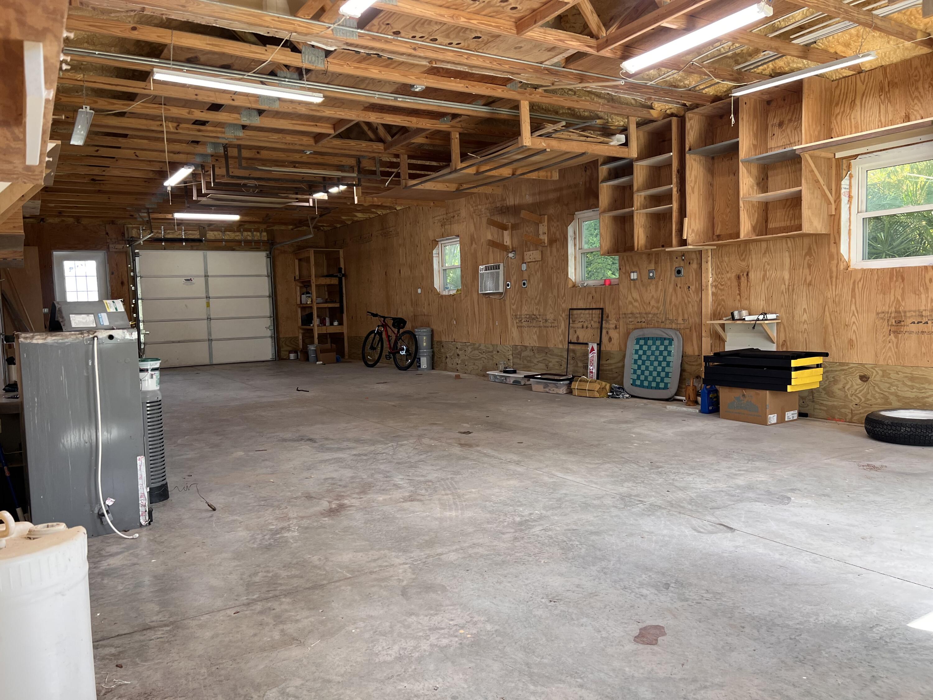 PORT ST LUCIE SECTION 13 - Residential Lease