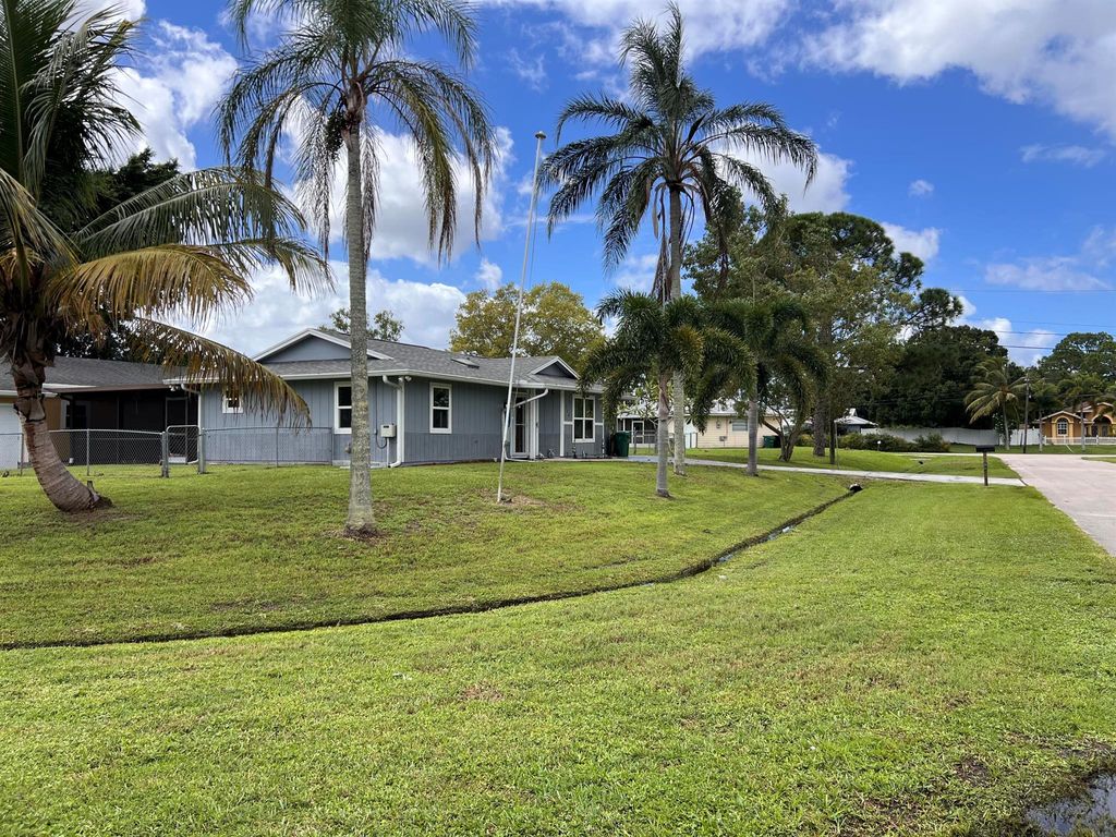 Photo of 266 SW De Gouvea Terrace, Port Saint Lucie, FL 34984 (MLS # R11131746)