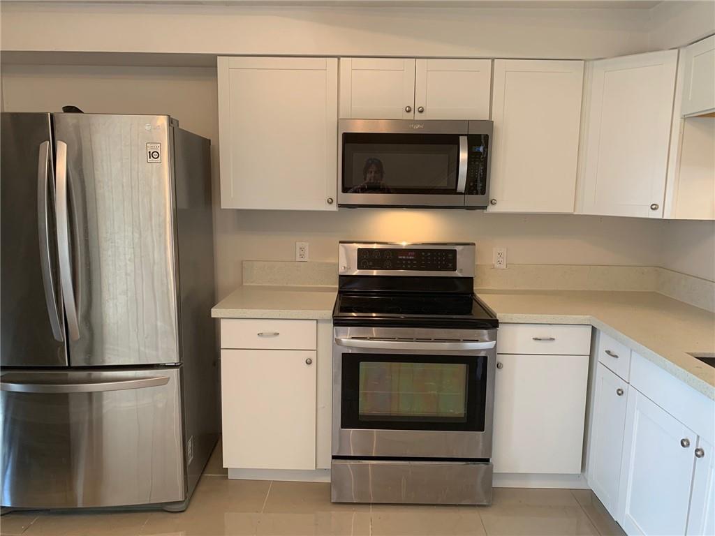 Coral Reef Club - Residential