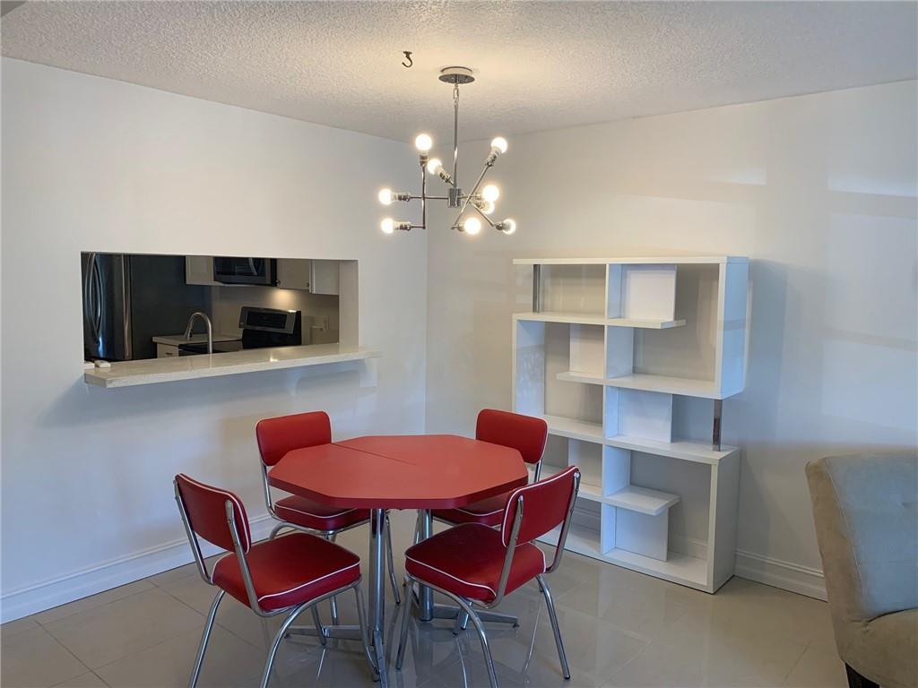 Coral Reef Club - Residential