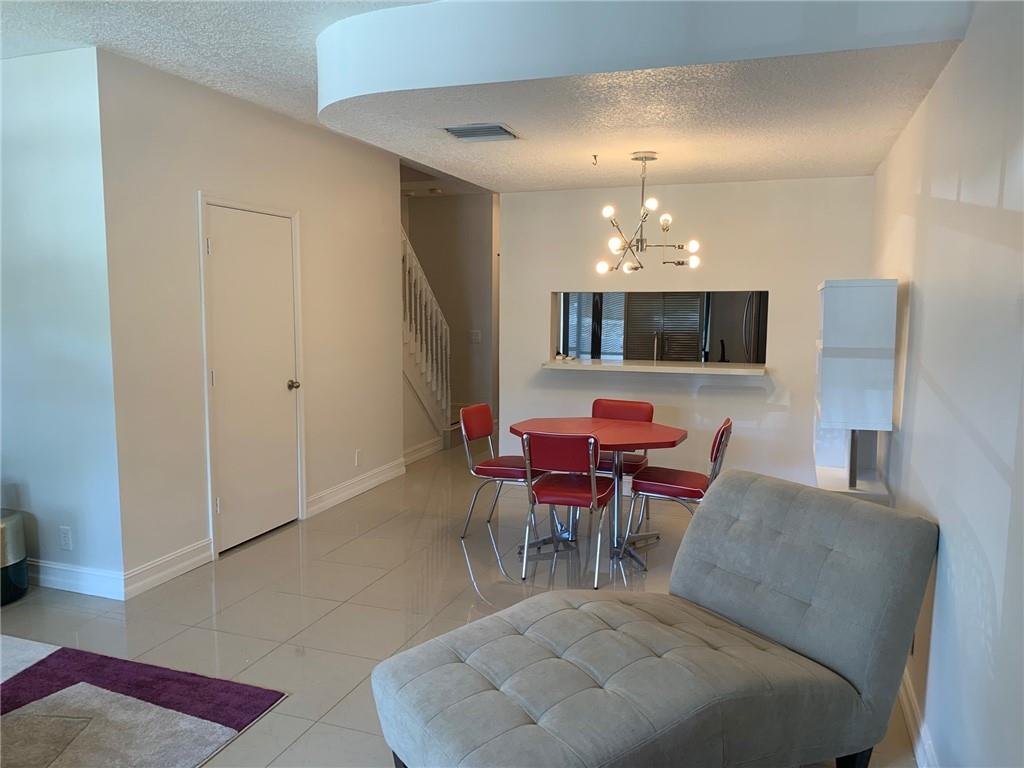 Coral Reef Club - Residential