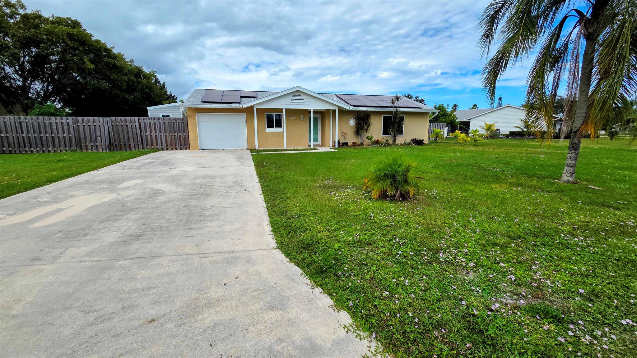 PORT ST LUCIE SECTION 53 - Residential Lease