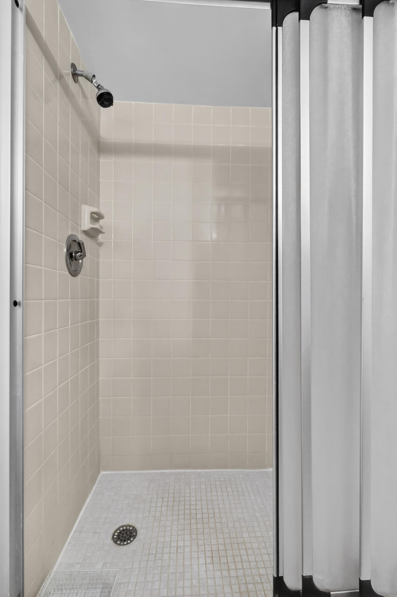 VILLAGES OF ORIOLE BONAIRE - Residential