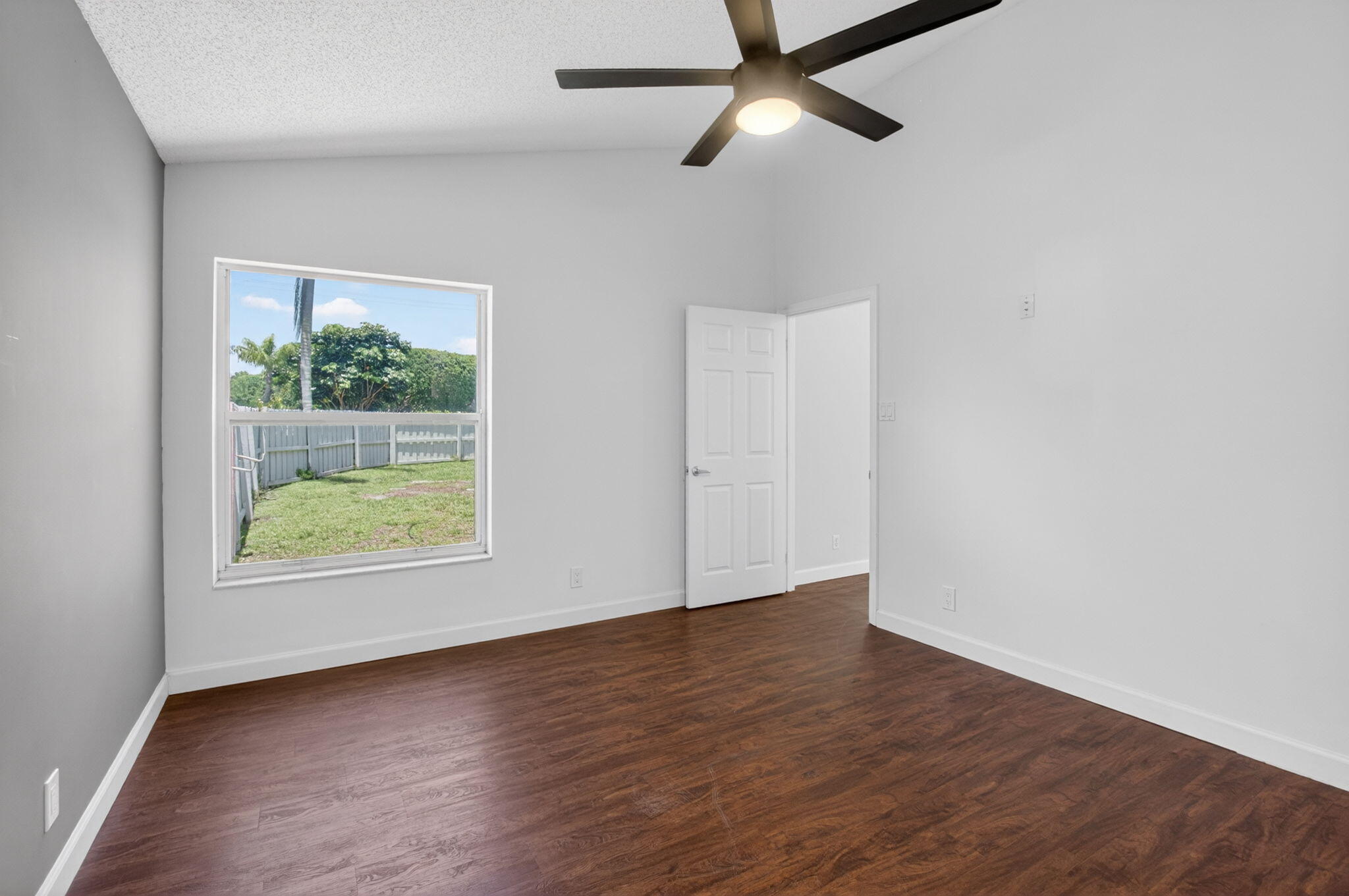 Newport Cove - Residential