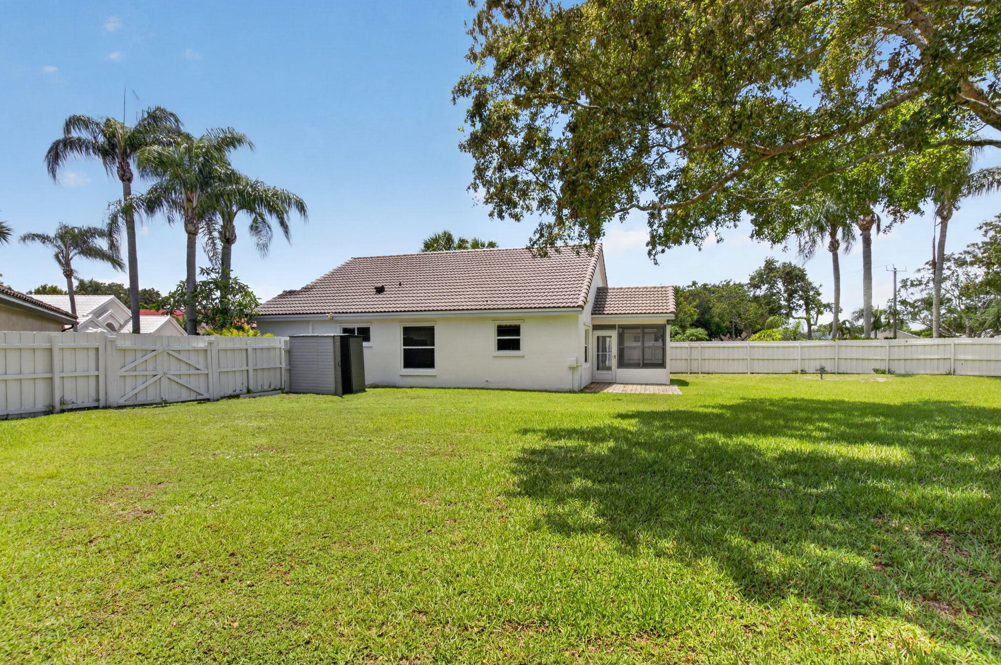 Newport Cove - Residential