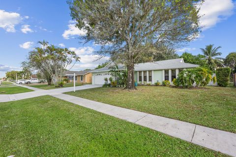 A home in Royal Palm Beach