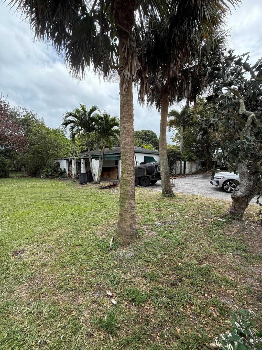 Photo of 606 Mercury Street, West Palm Beach, FL 33406 (MLS # R11069265)