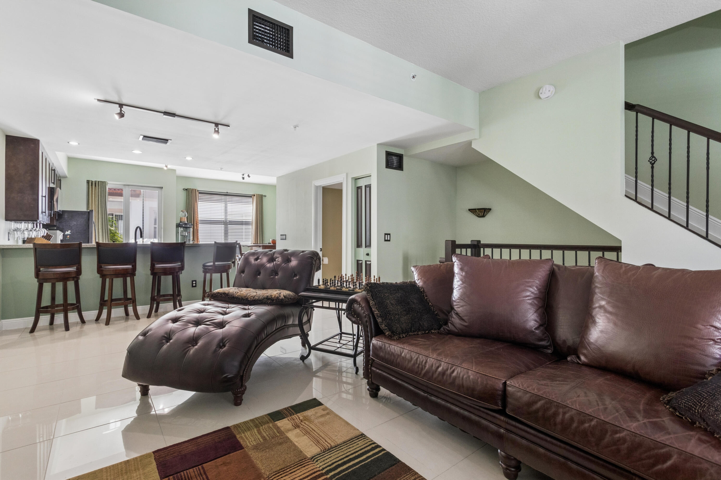 PENINSULA ON THE INTRACOASTAL - Residential
