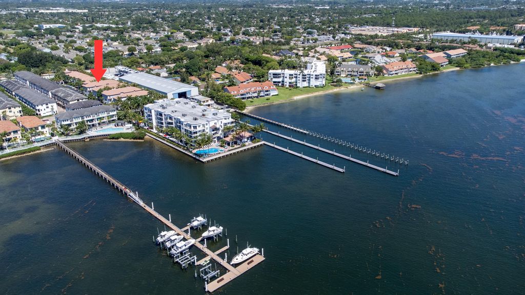 Photo of 2678 N Federal Highway #13, Boynton Beach, FL 33435 (MLS # B26027213)