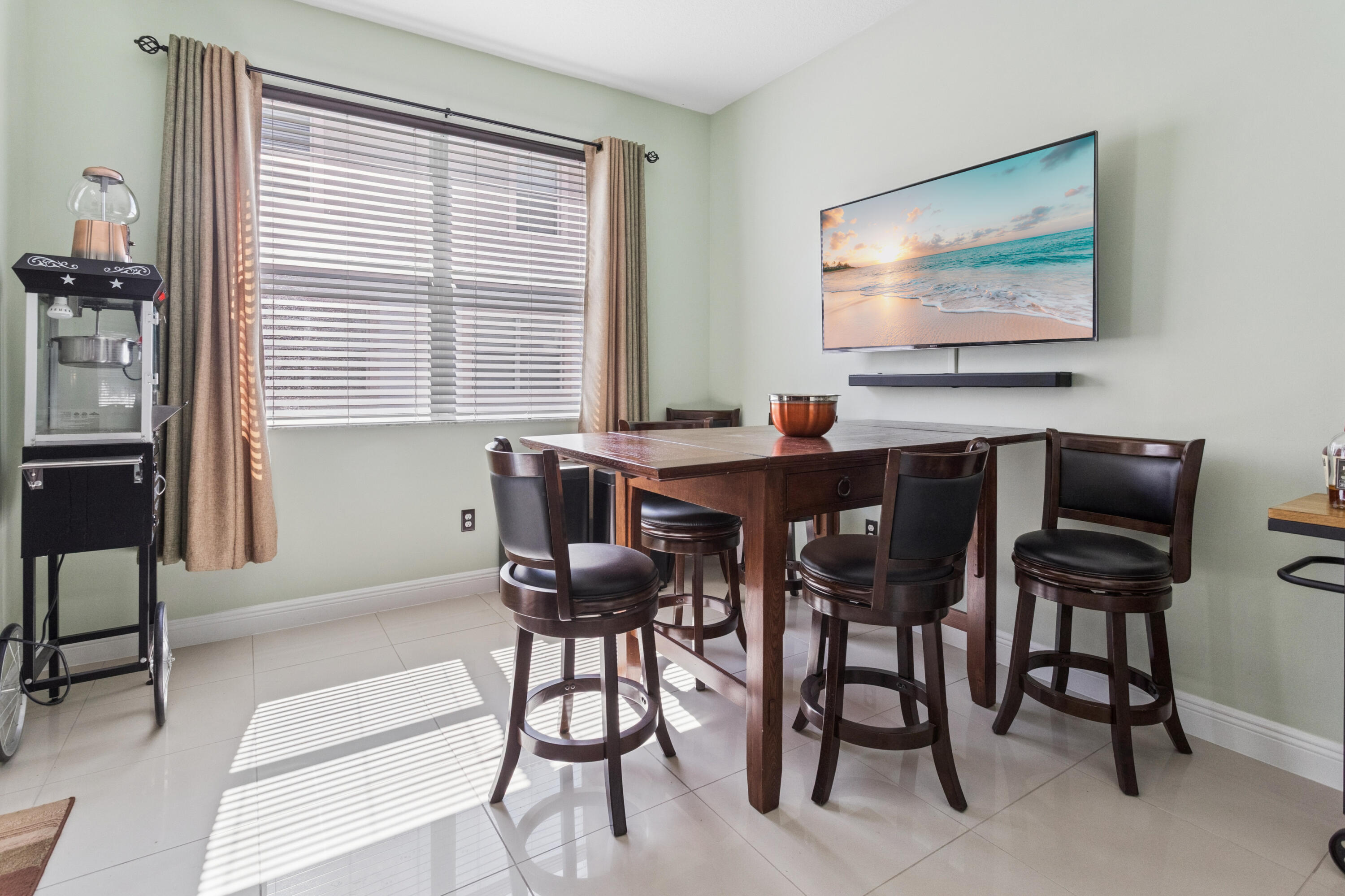 PENINSULA ON THE INTRACOASTAL - Residential