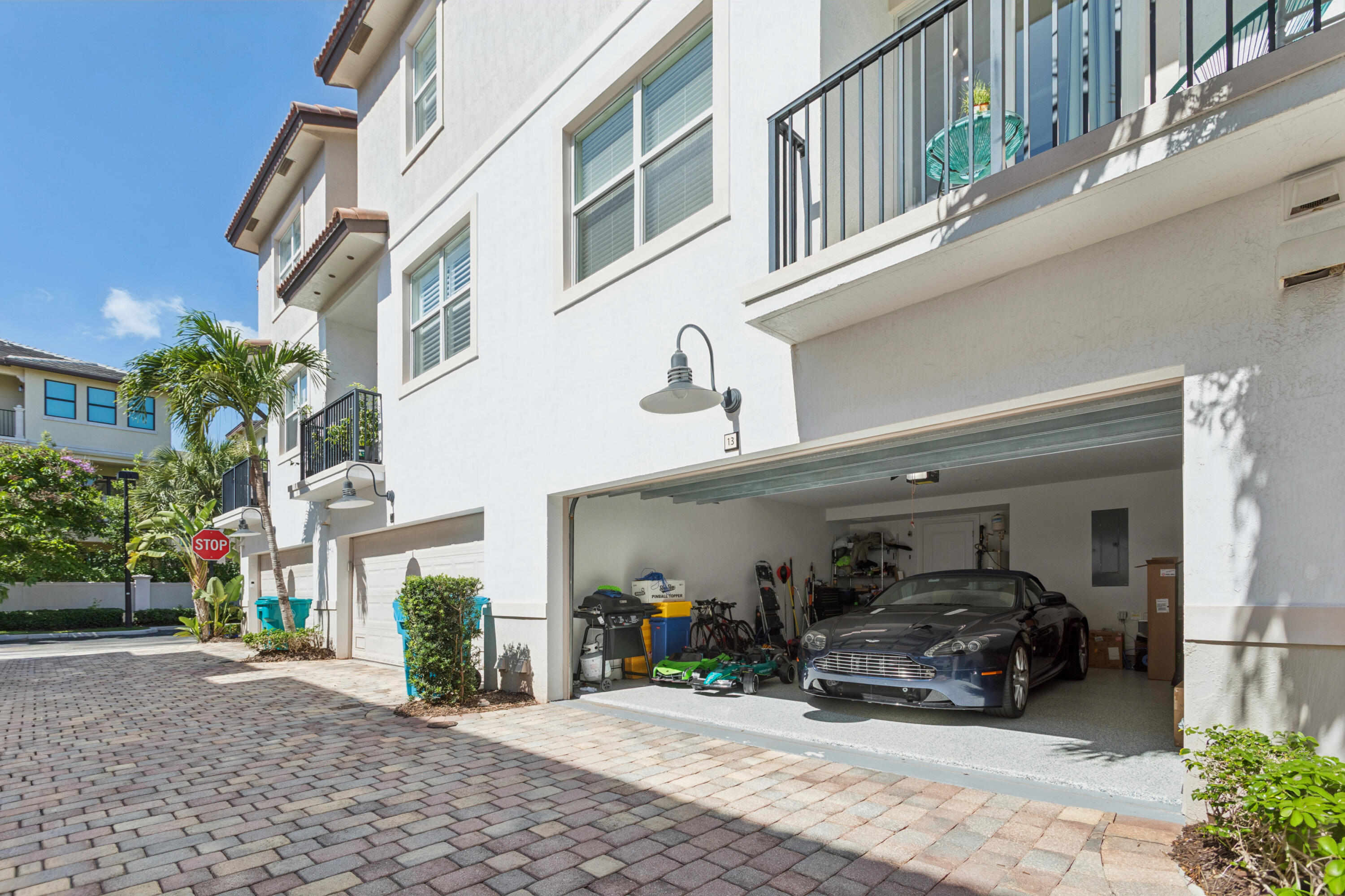 PENINSULA ON THE INTRACOASTAL - Residential