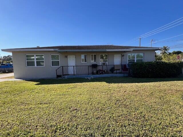 LAKEWOOD GARDENS PL 1 IN - Residential Lease