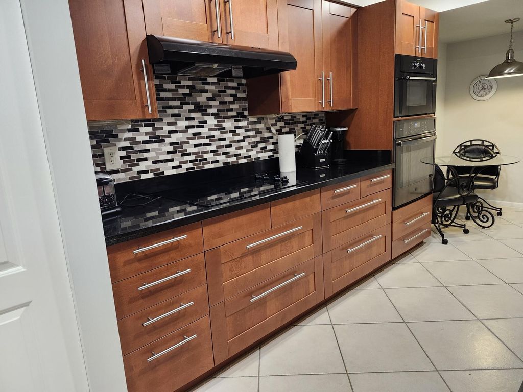 Photo of 450 Egret Circle #9204, Delray Beach, FL 33444 (MLS # R11149137)