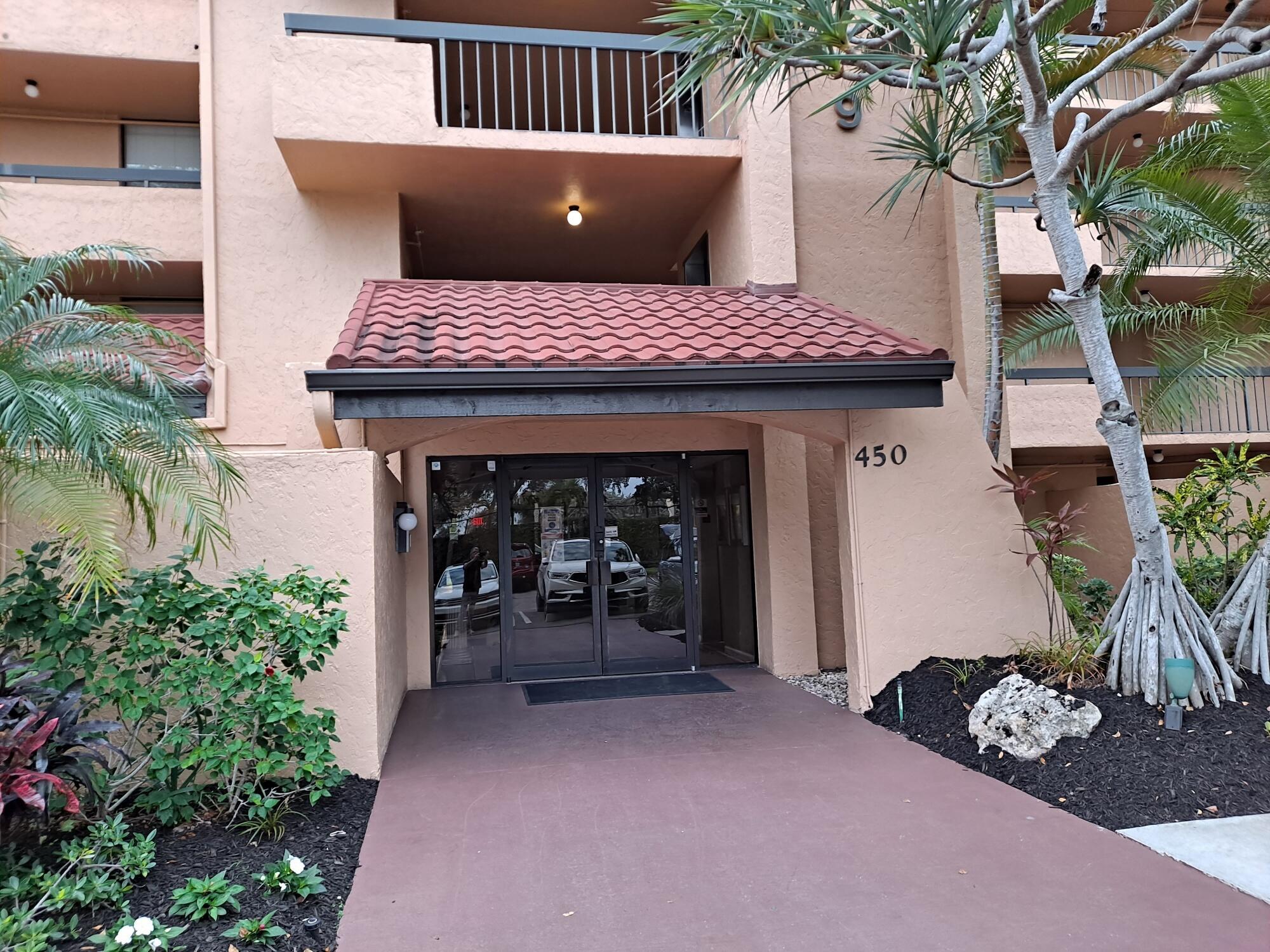 LAVERS DELRAY RACQUET CLU - Residential