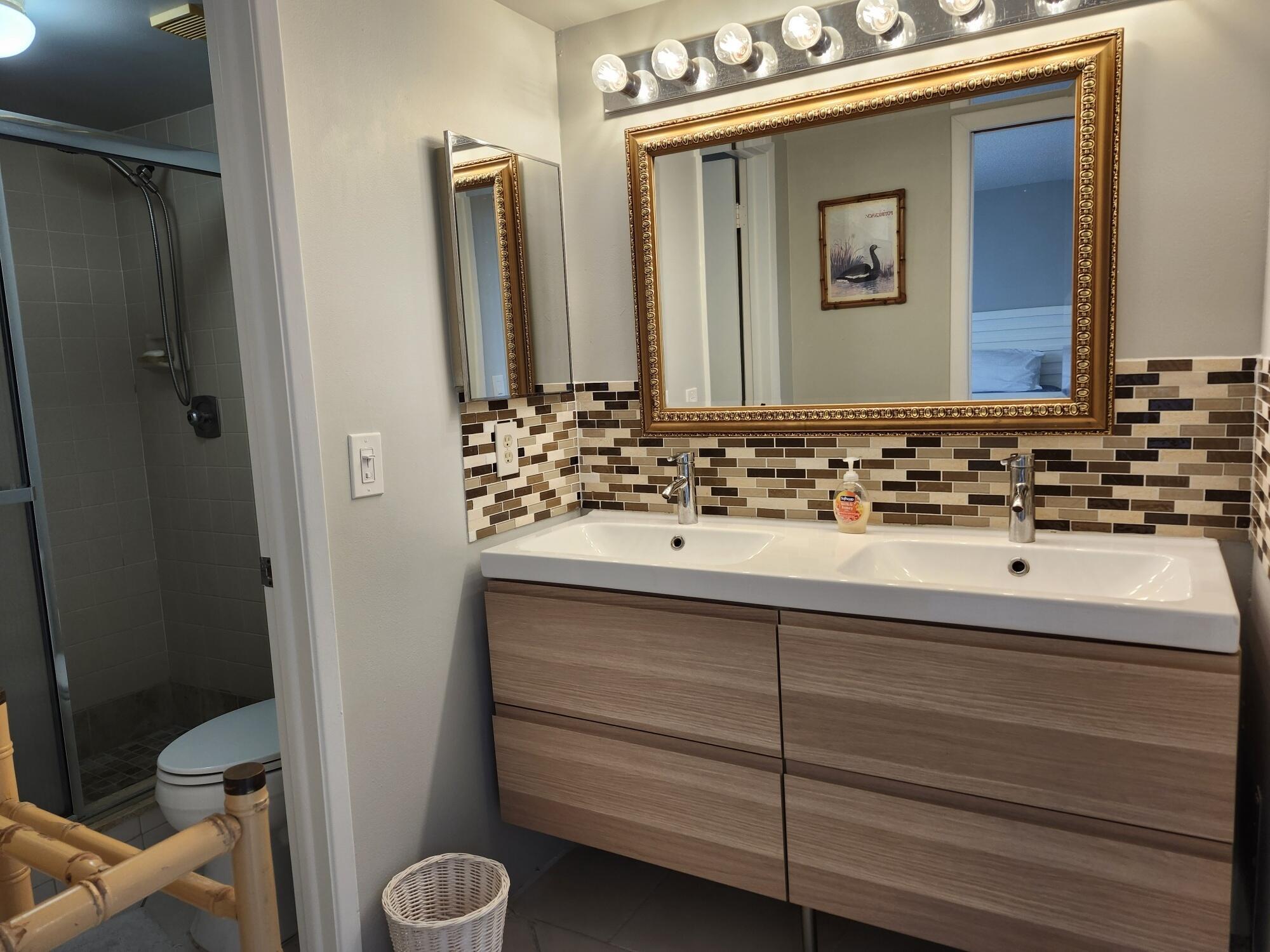 LAVERS DELRAY RACQUET CLU - Residential