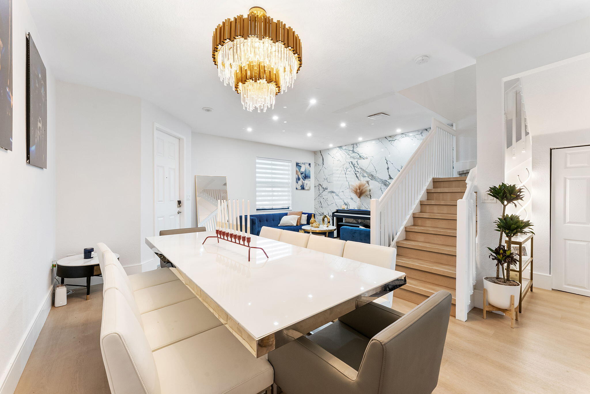 AQUABELLA SECTION TWO - Residential Lease