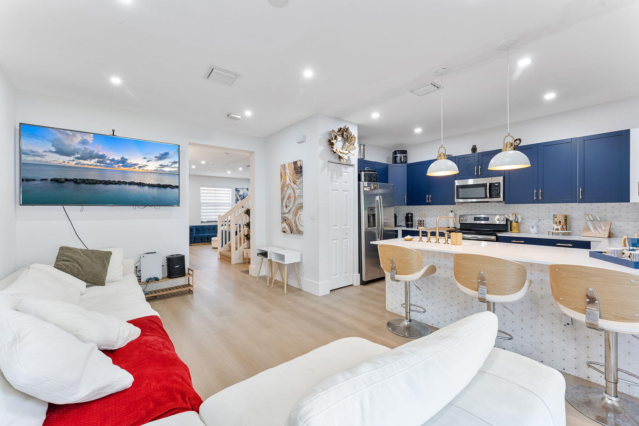 AQUABELLA SECTION TWO - Residential Lease