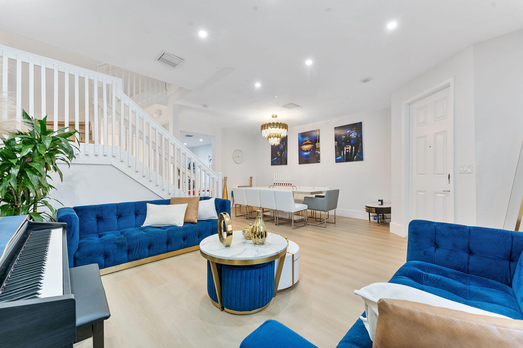 AQUABELLA SECTION TWO - Residential Lease