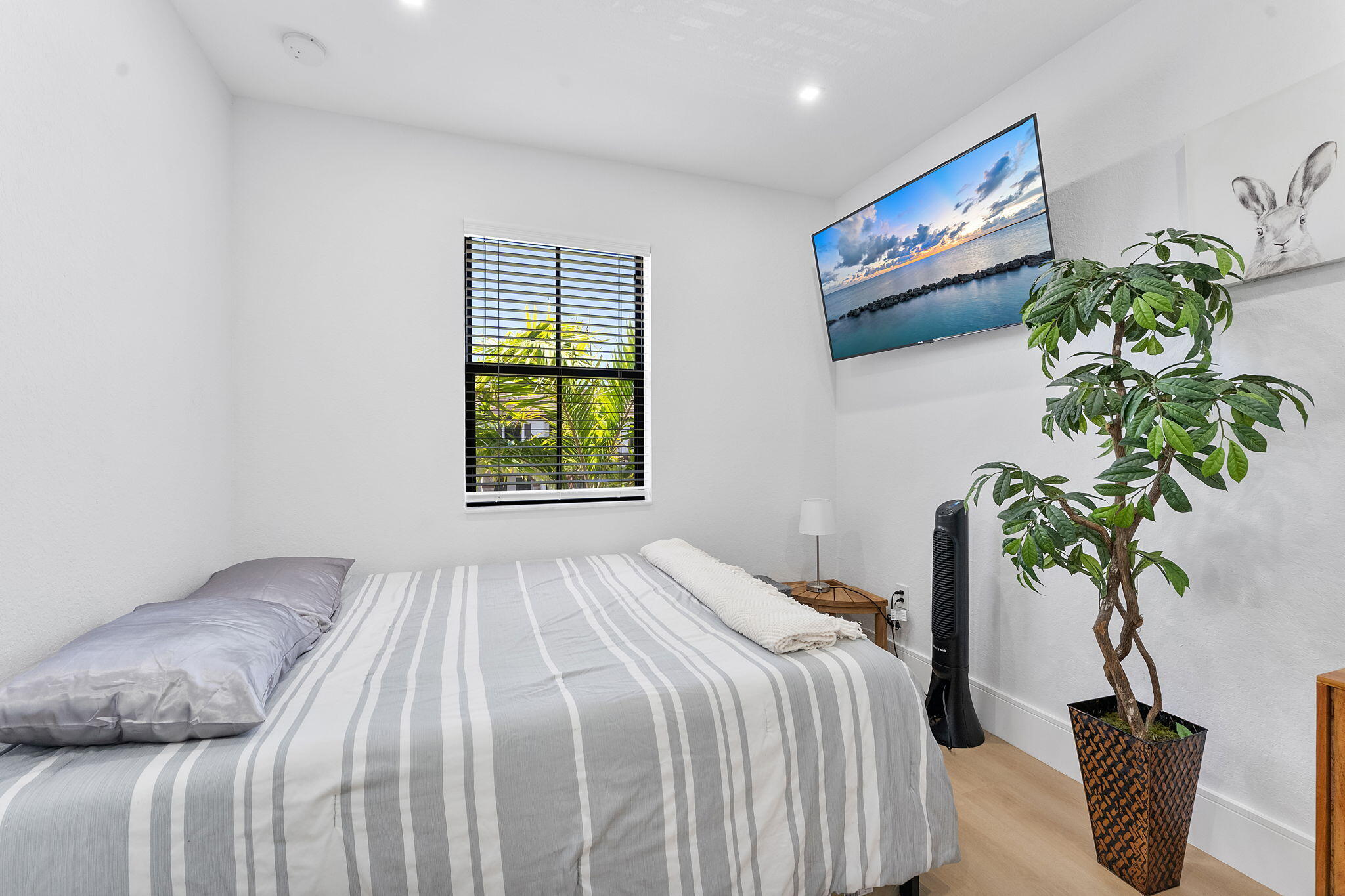 AQUABELLA SECTION TWO - Residential Lease