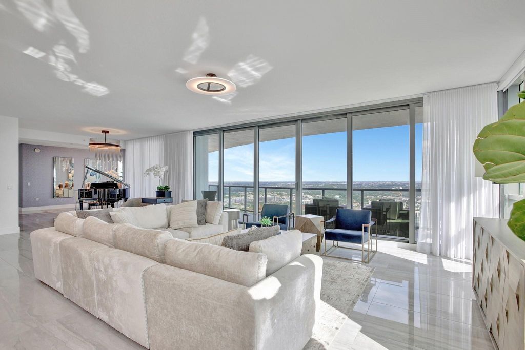 Photo of 100 E Las Olas Blvd #4301, Fort Lauderdale, FL 33301 (MLS # F10532975)
