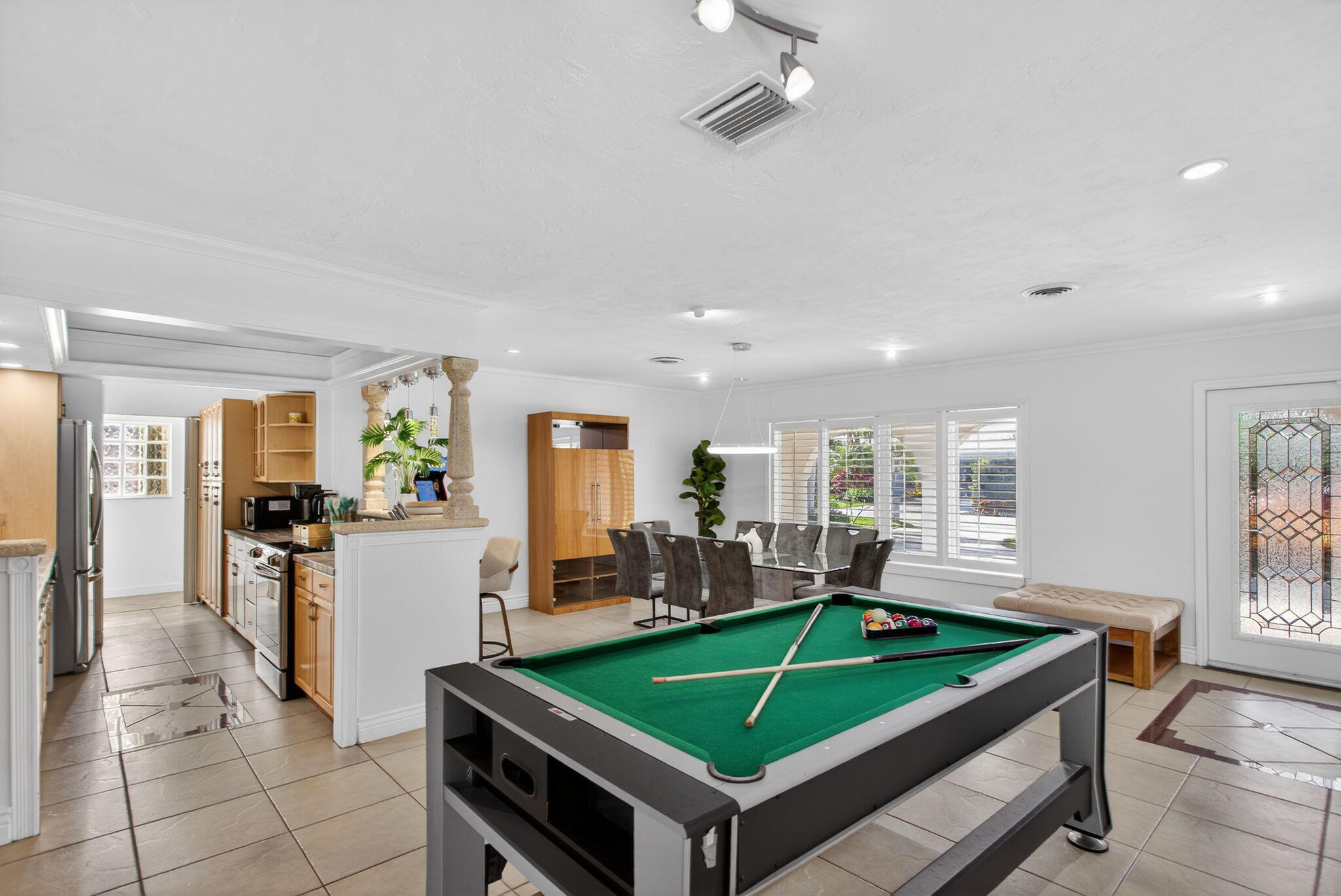 CORAL POINT - Residential