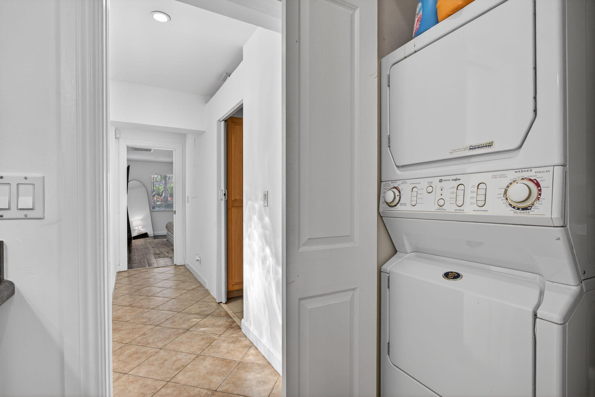 CORAL POINT - Residential