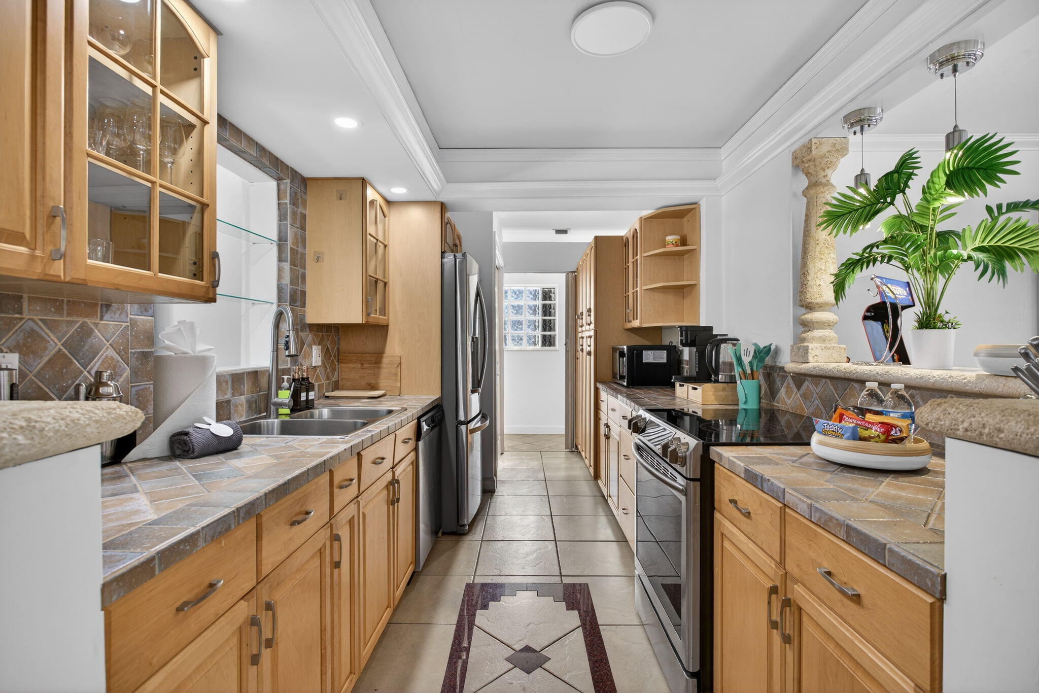 CORAL POINT - Residential