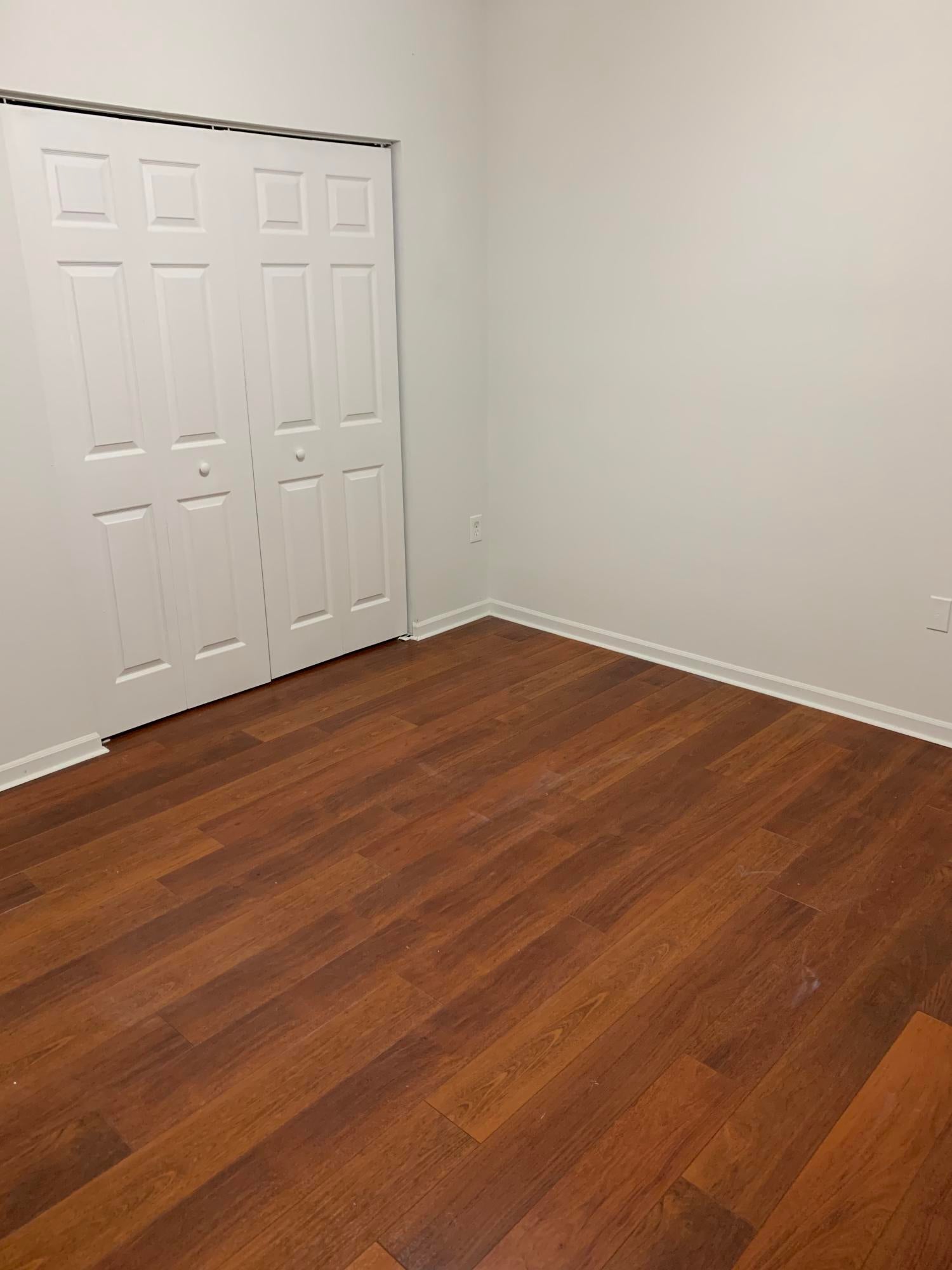 2080 Greenview Shores Boulevard 404