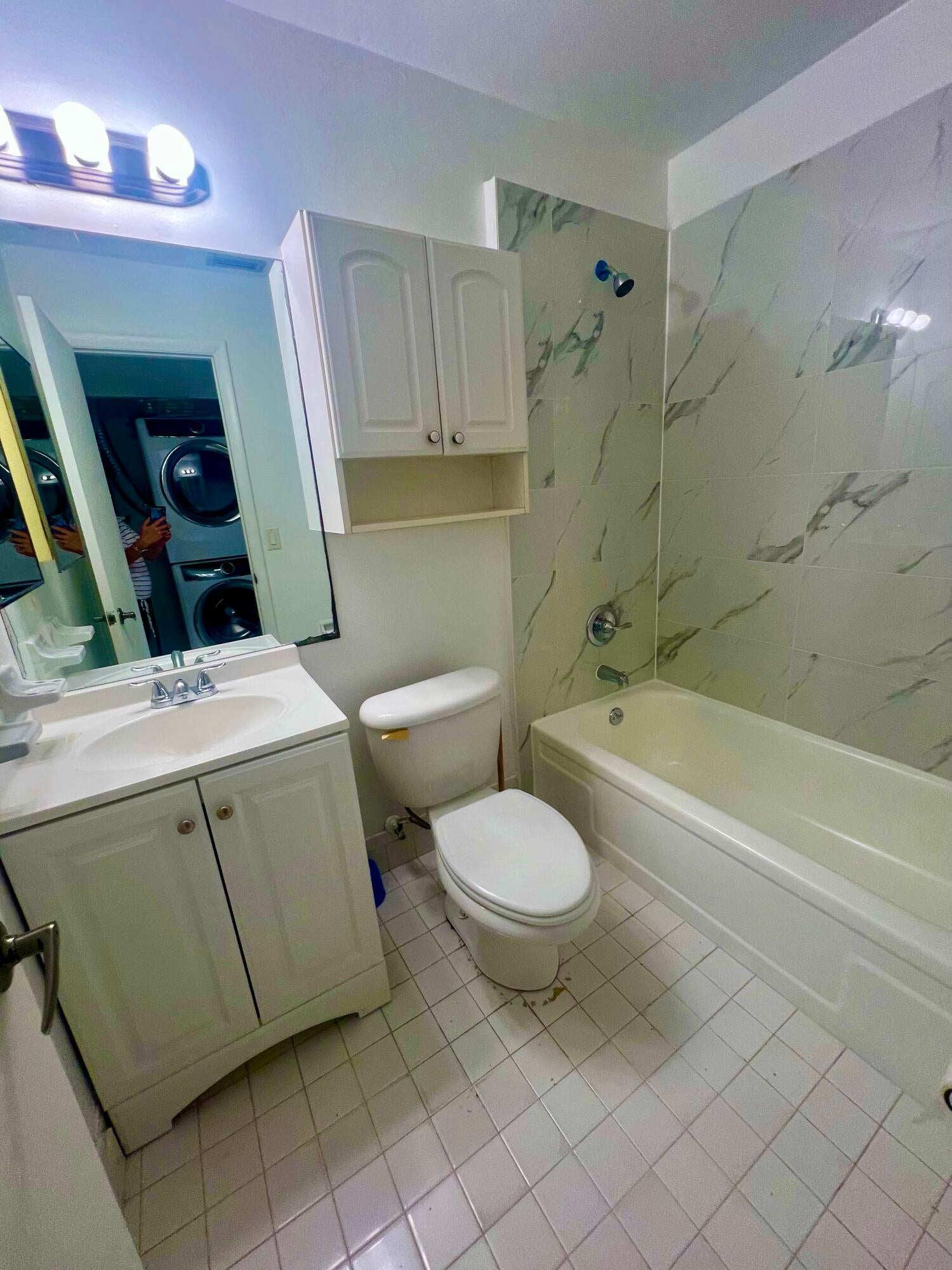 Properties 1348 Riverside Circle