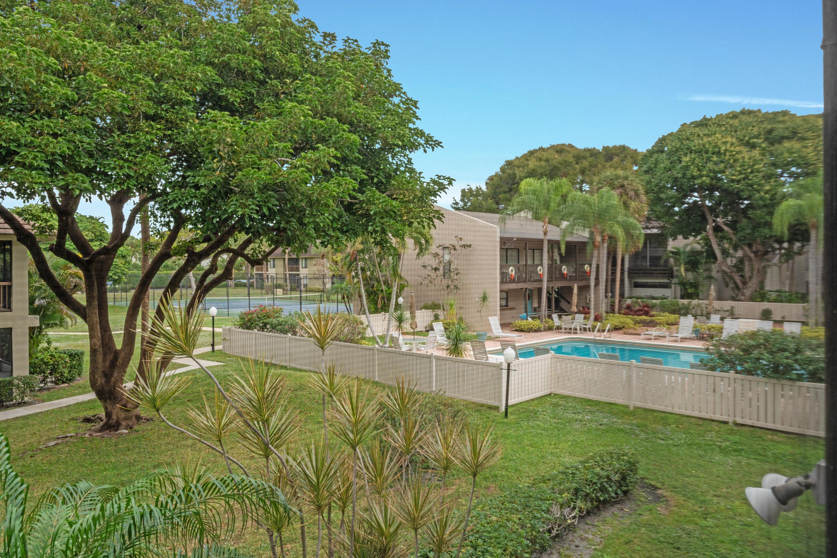 BANYAN COURTS CONDO - Residential Lease