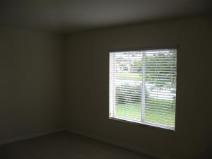 FOURTH  REPLAT OF PORTOFINO ISLES - Residential Lease