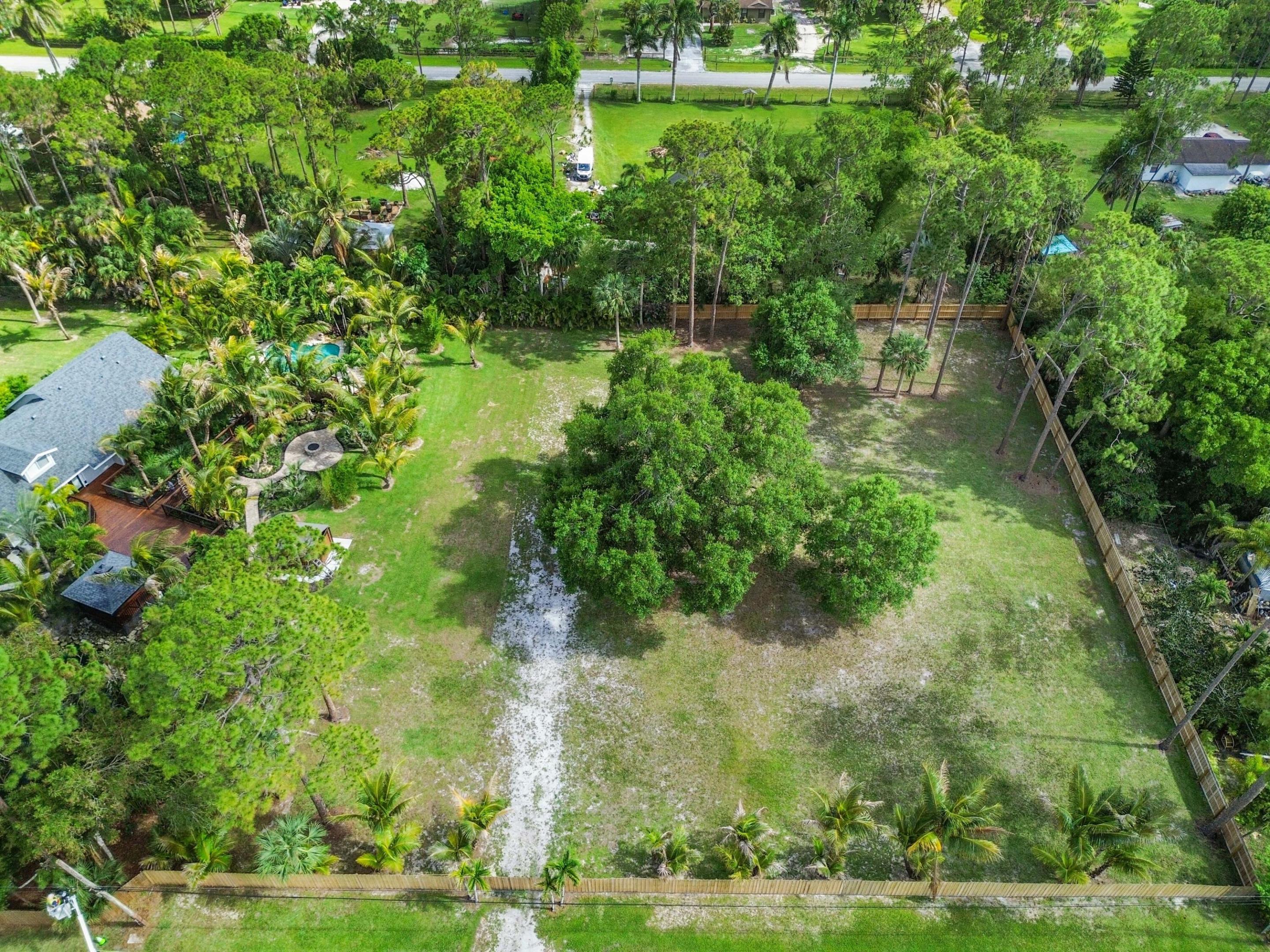 13530 42nd Road N