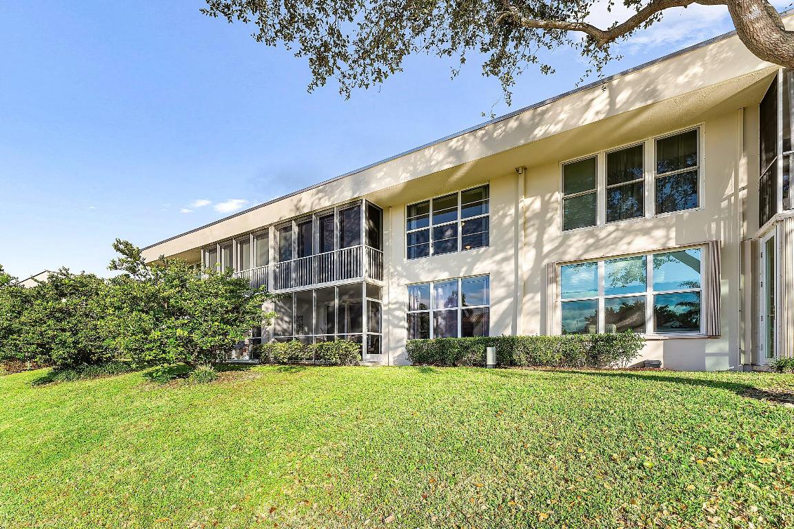 PALM-AIRE AT CORAL KEY GARDEN - Residential