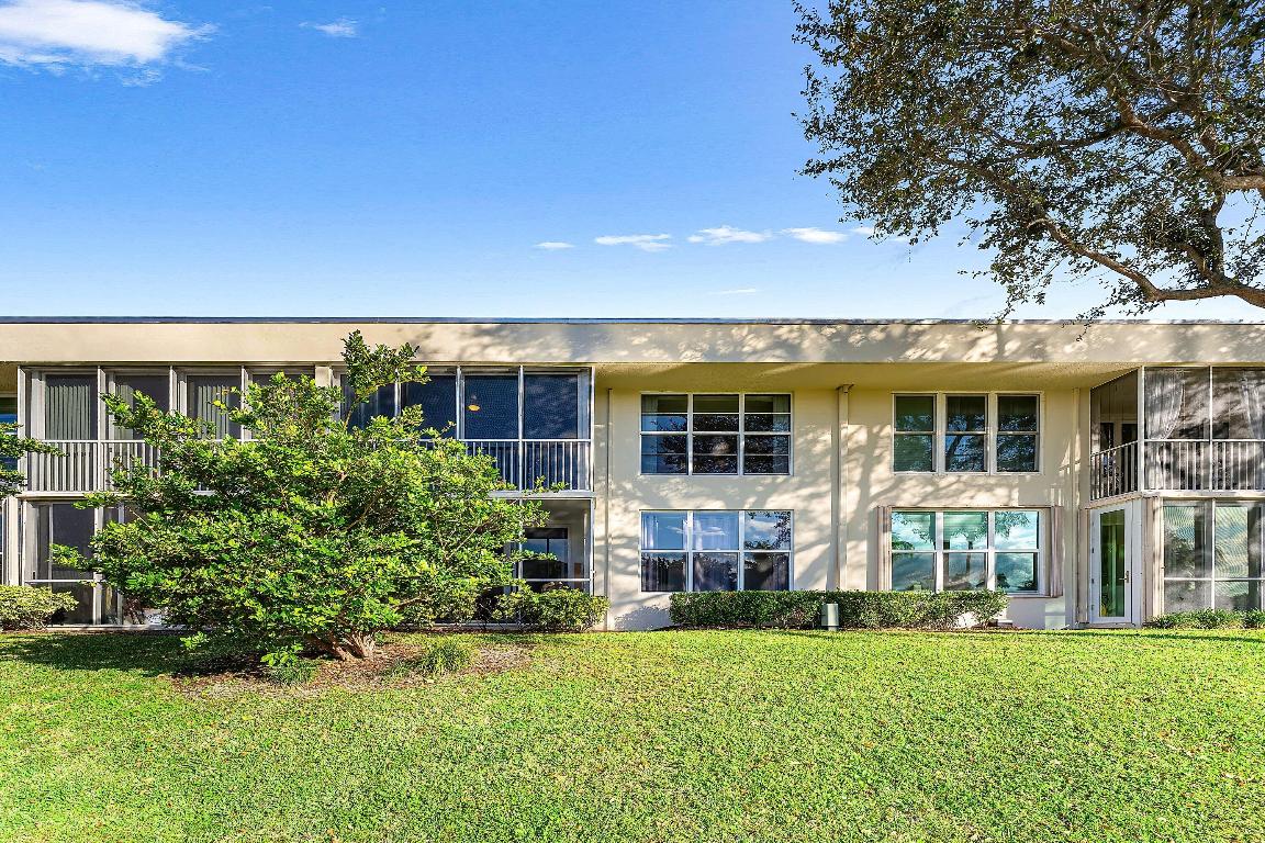 PALM-AIRE AT CORAL KEY GARDEN - Residential