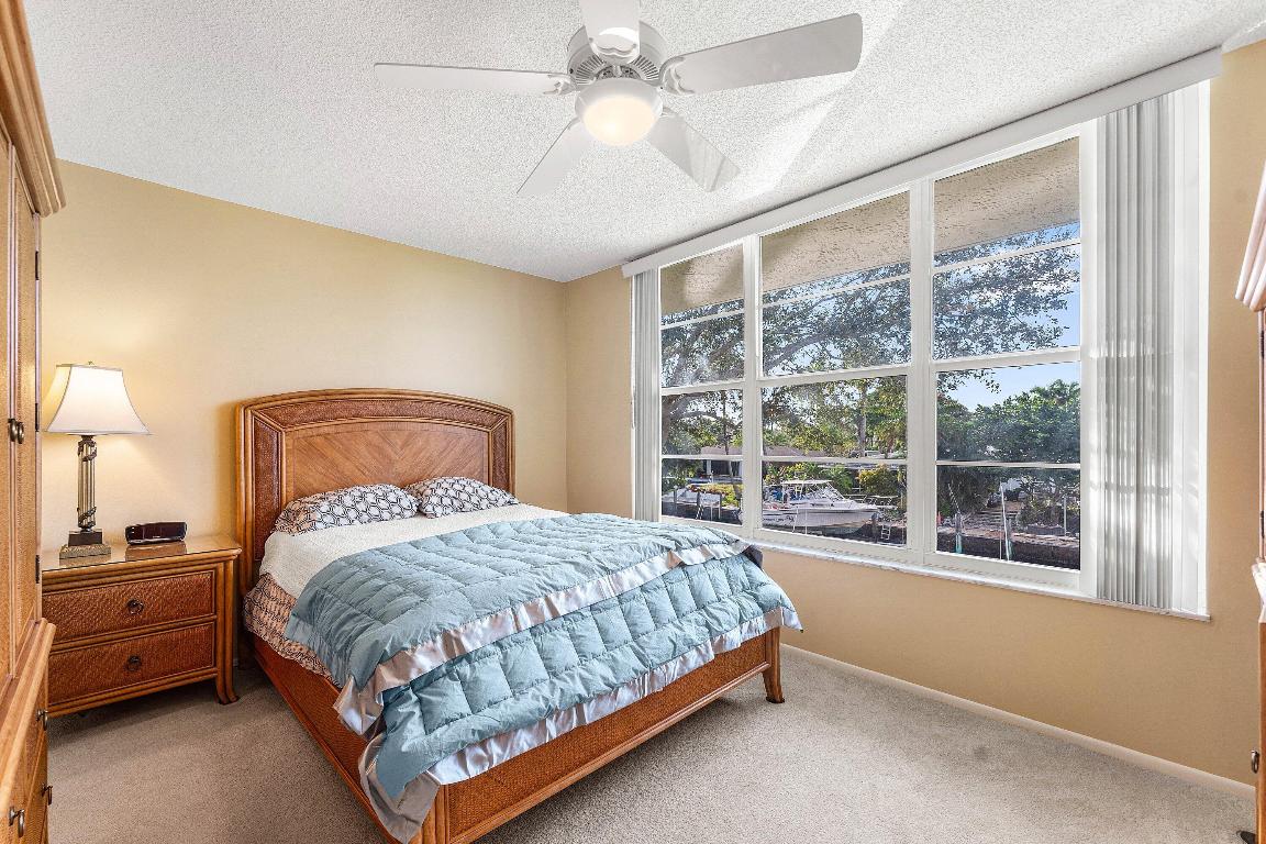 PALM-AIRE AT CORAL KEY GARDEN - Residential