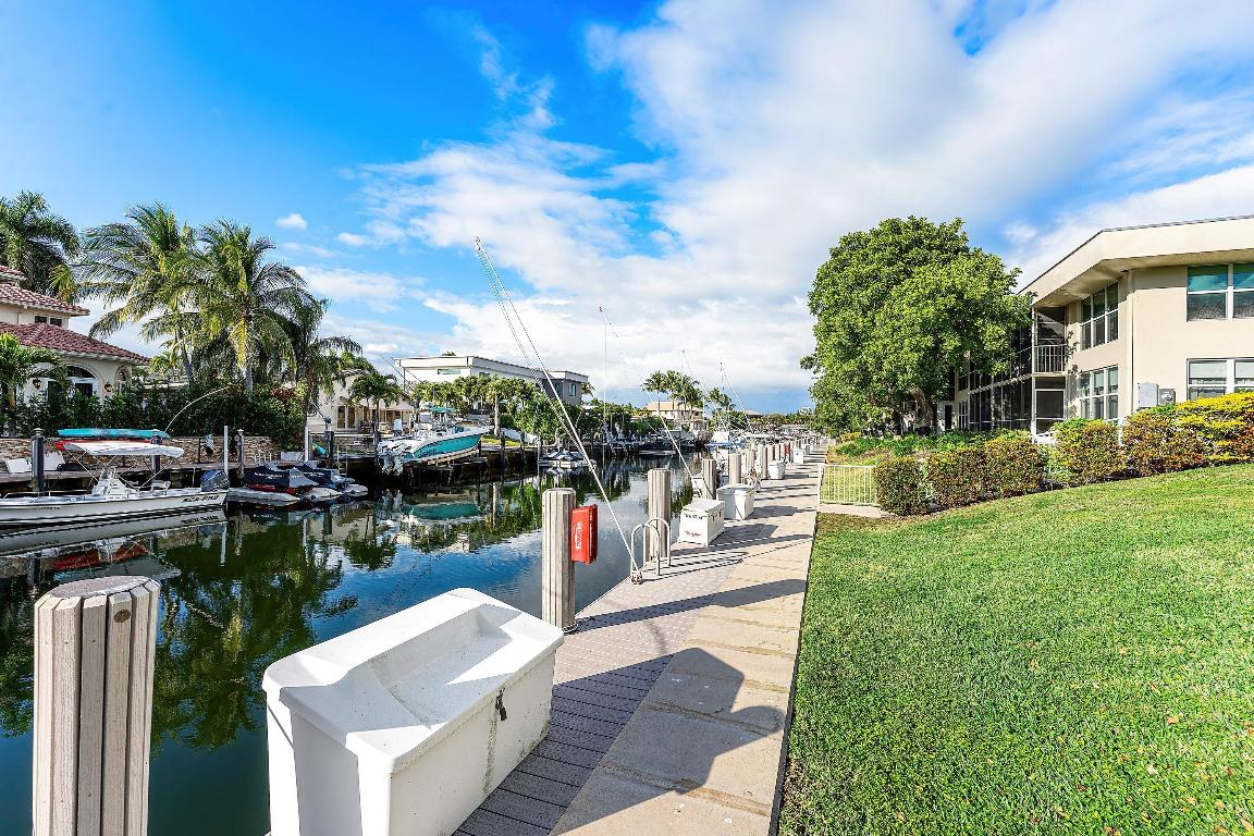 PALM-AIRE AT CORAL KEY GARDEN - Residential