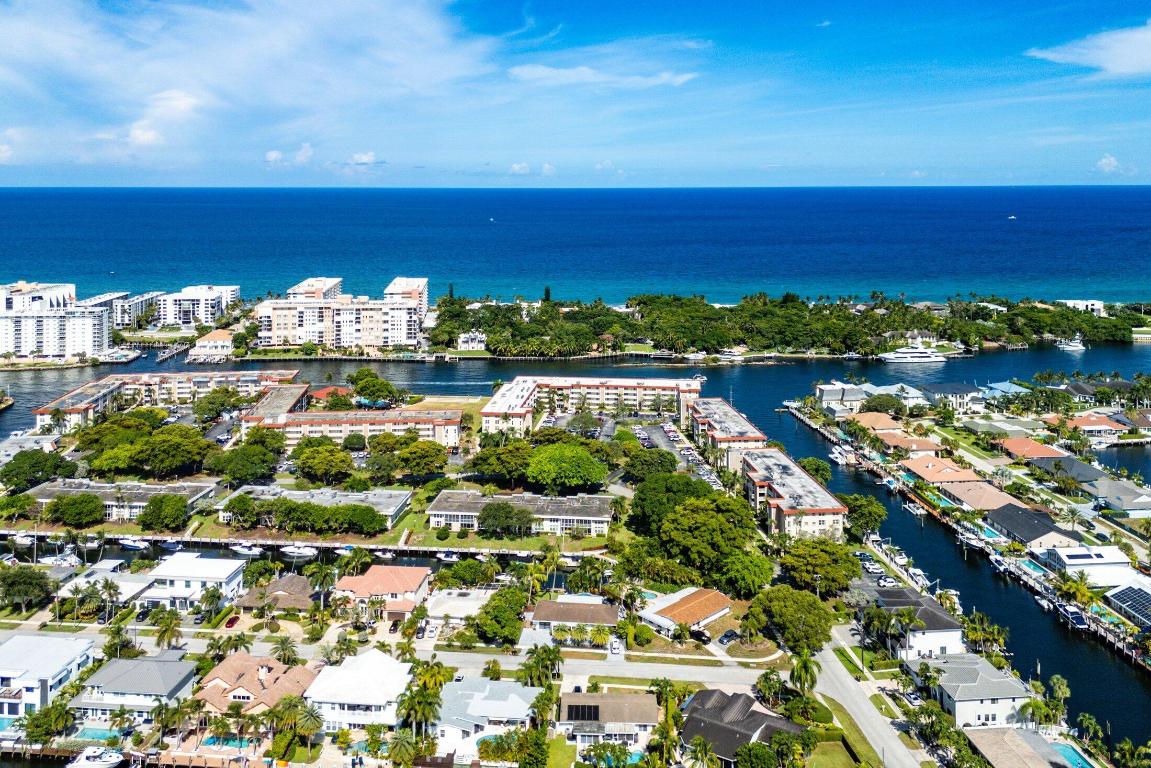 PALM-AIRE AT CORAL KEY GARDEN - Residential