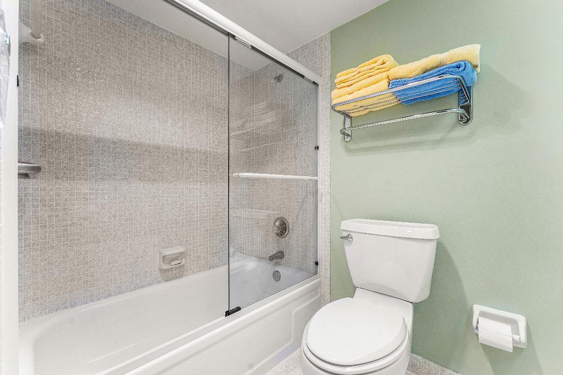 PALM-AIRE AT CORAL KEY GARDEN - Residential