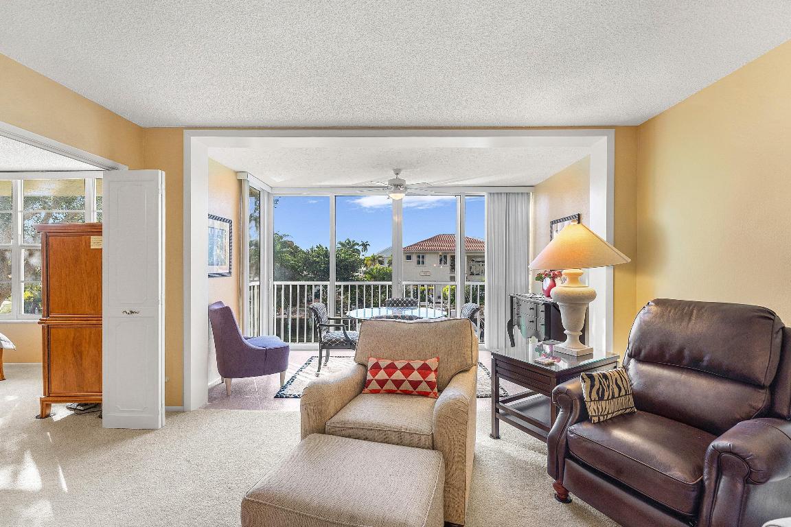 PALM-AIRE AT CORAL KEY GARDEN - Residential