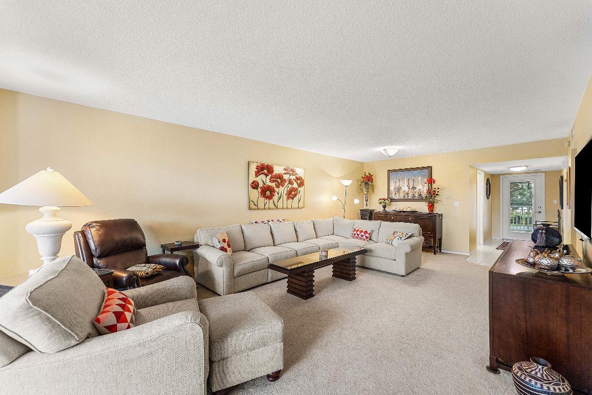 PALM-AIRE AT CORAL KEY GARDEN - Residential